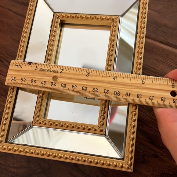 Rectangle gold metal & glass mirror design end lid that opens to a jewelry box​ - Picture 8 of 9